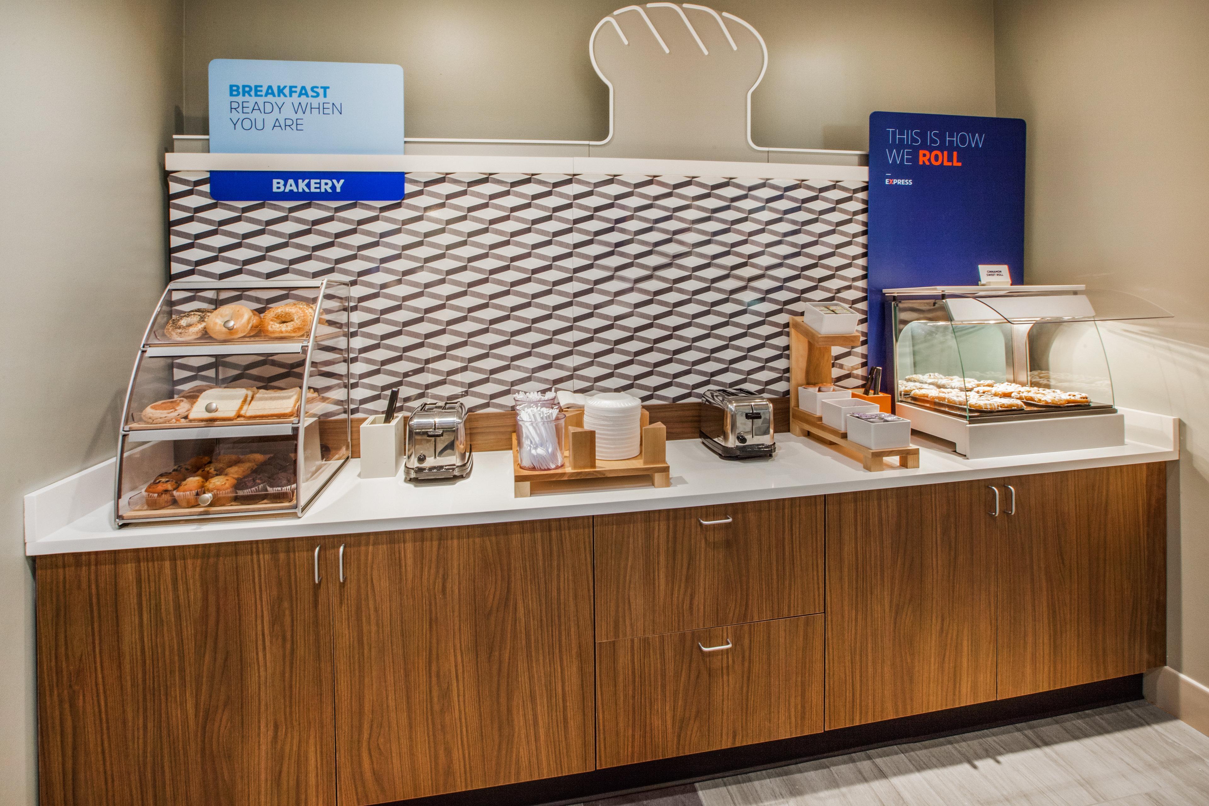 Holiday Inn Express Hotel & Suites Lexington-Downtown University By Ihg Exteriör bild