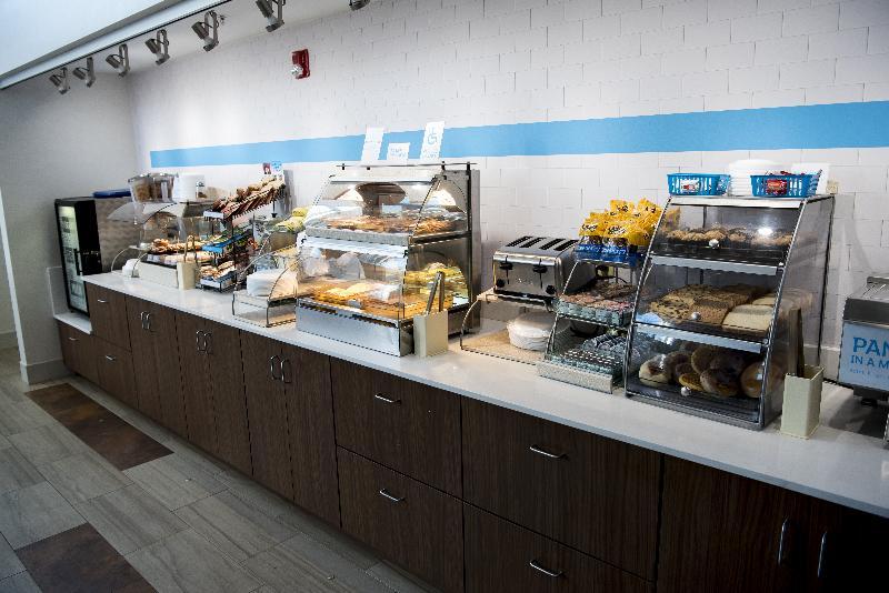 Holiday Inn Express Hotel & Suites Lexington-Downtown University By Ihg Exteriör bild